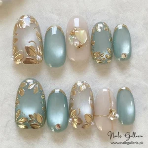 Golden Garden – Press-On Nails (30Pcs) - Free Nail Kit Included